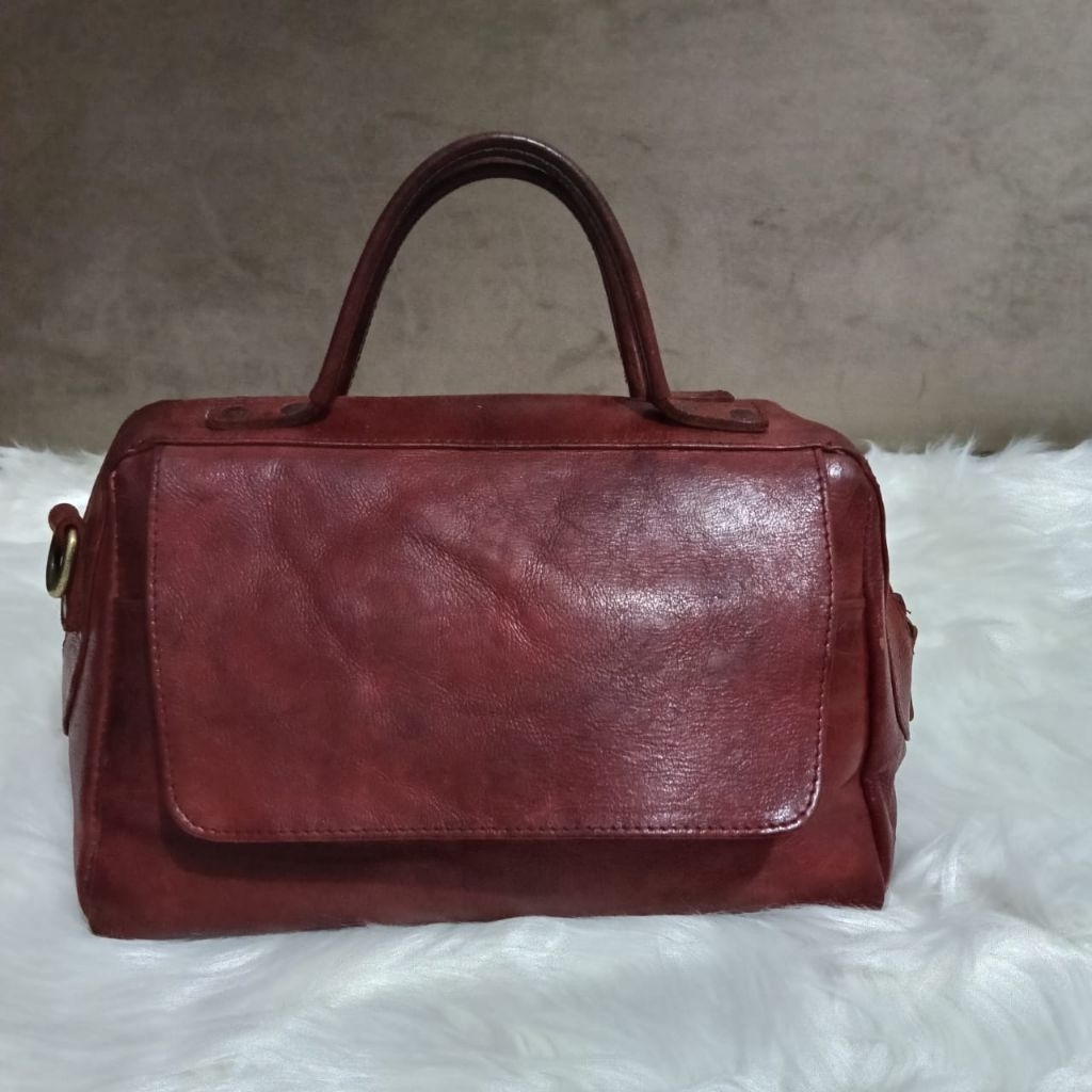 Preloved Tas Kulit Merah Maroon