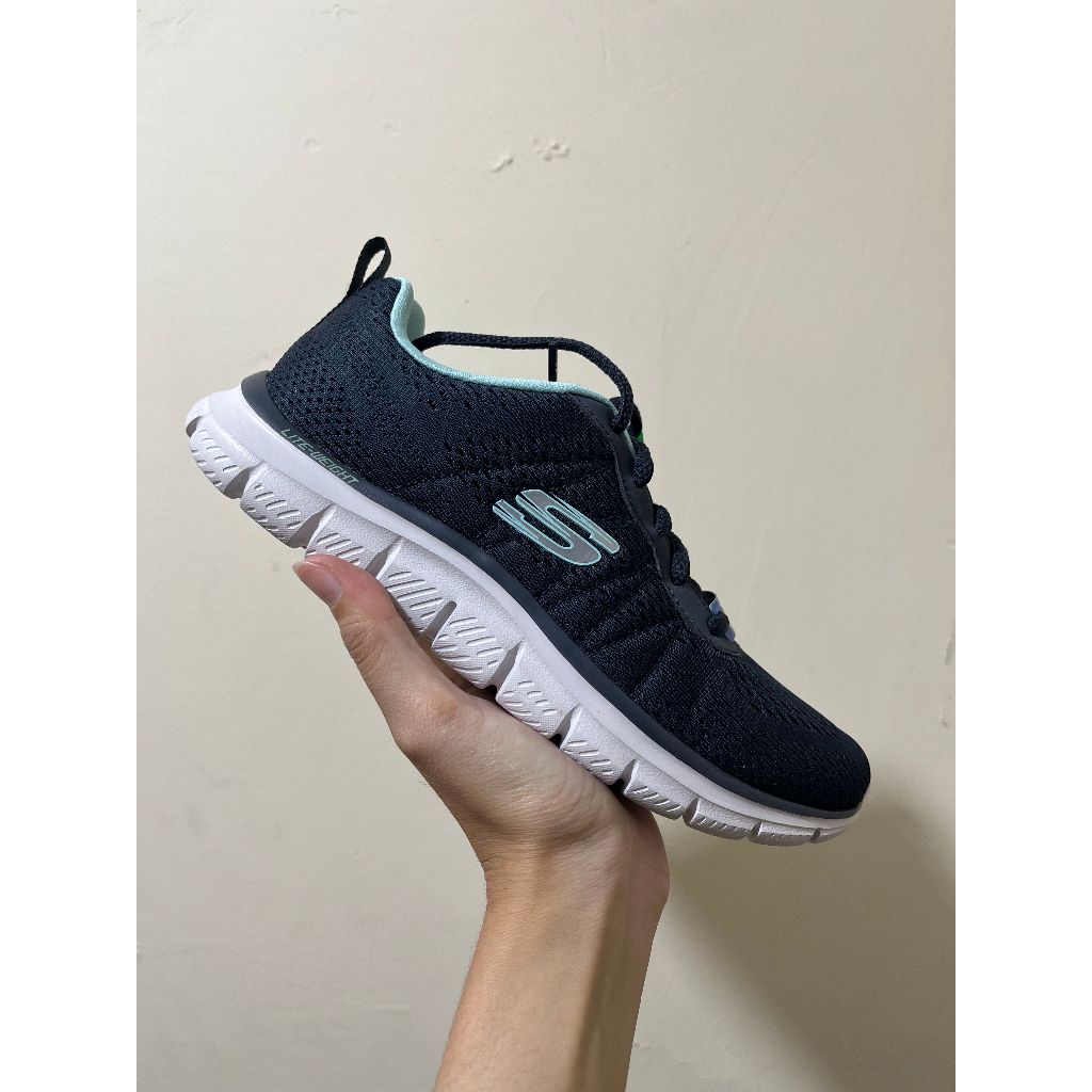 SEPATU WANITA SKECHERS TRACK NEW STAPLE NAVY AQUA ORIGINAL 150141NVAQ