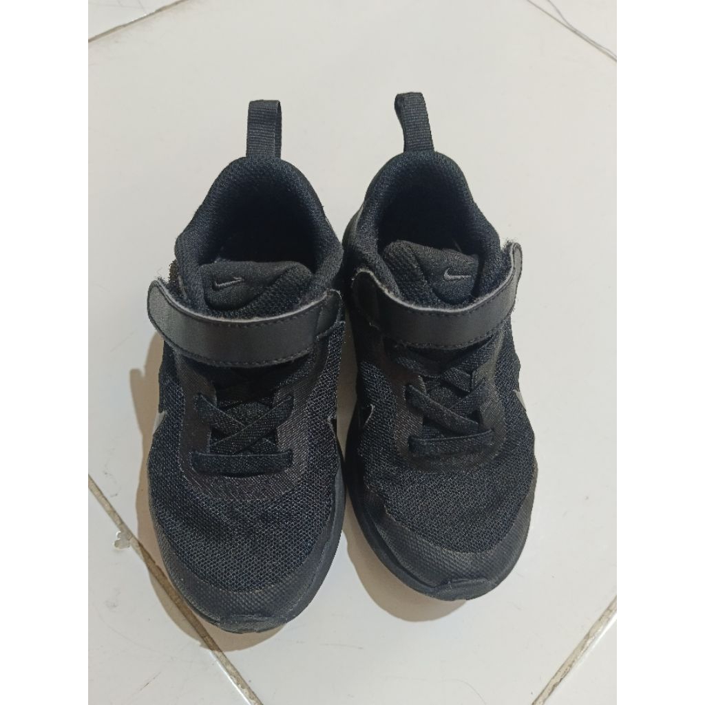 Prelove sepatu anak NIKE ORI