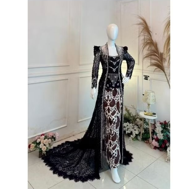 kebaya kutu baru hitam