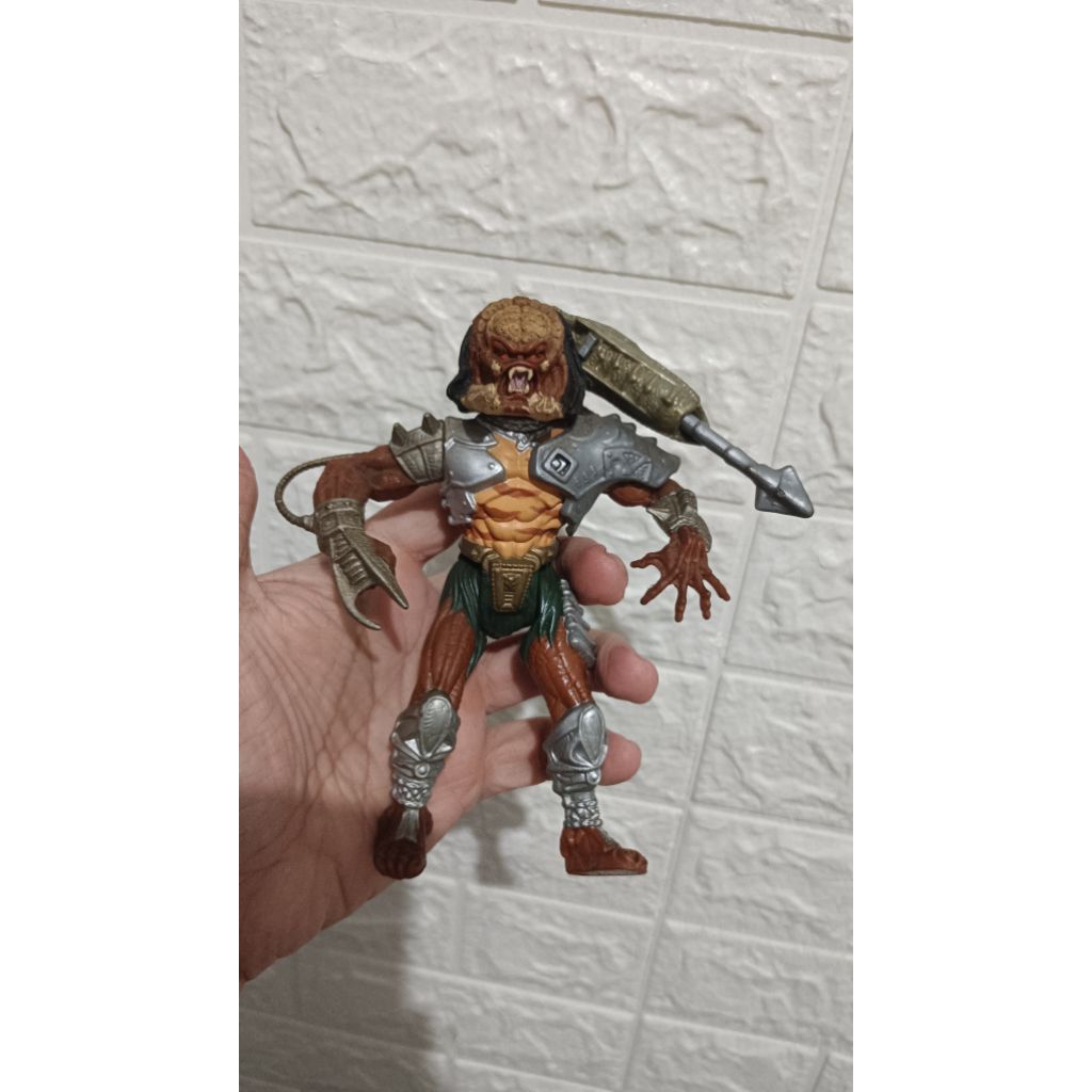 Action figure predator jadul preloved