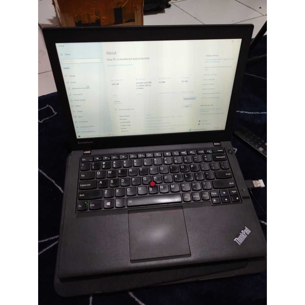 Lenovo thinkpad i7
