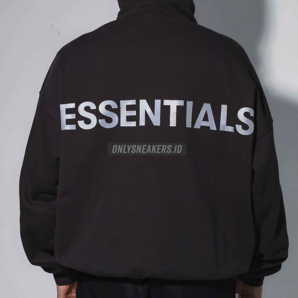 ESSENTIALS REFLECTIVE BACK LOGO BLACK HOODIE