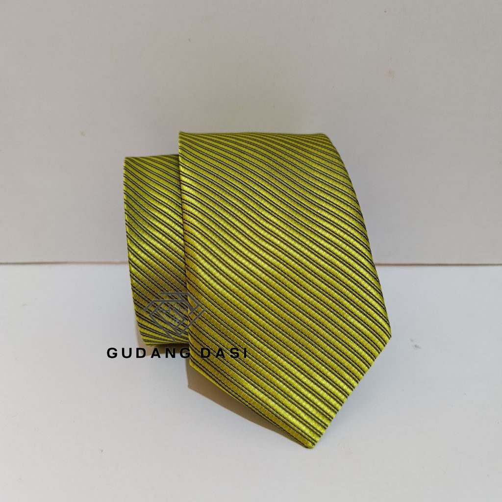 GUDANG DASI Dasi Pria Ikat Manual Dasi salur hijau olive
