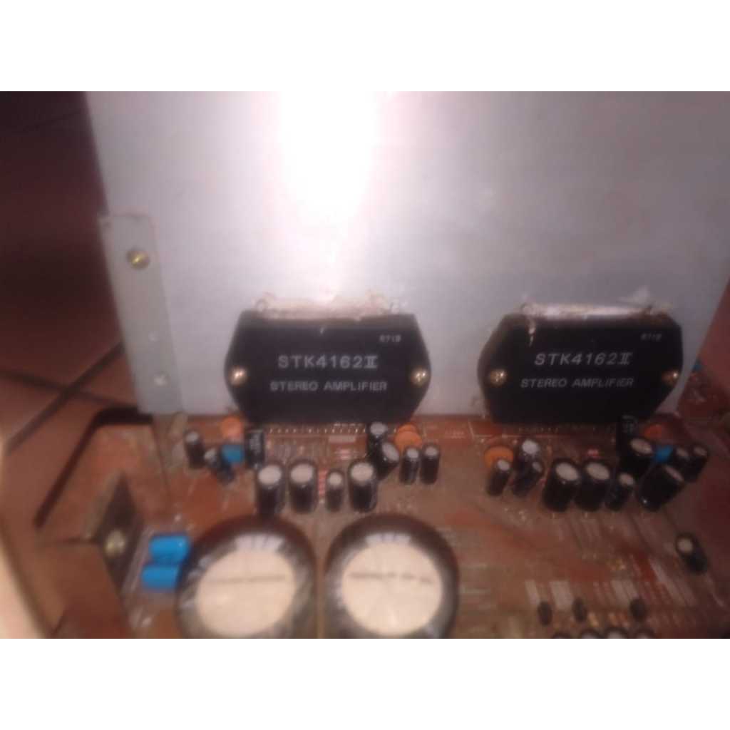 STK STEREO AMPLIFIER SONY LBT V4500