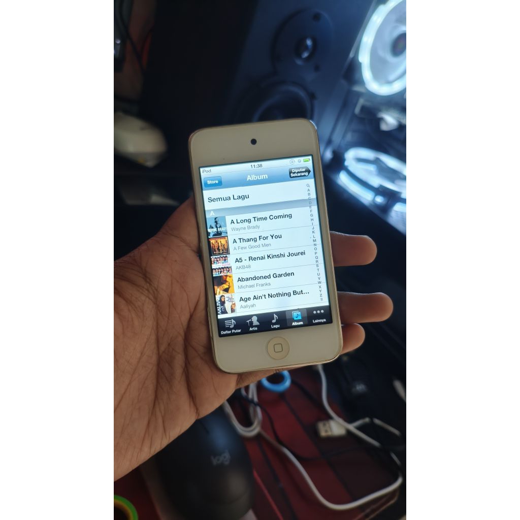 IPOD TOUCH4 8GB