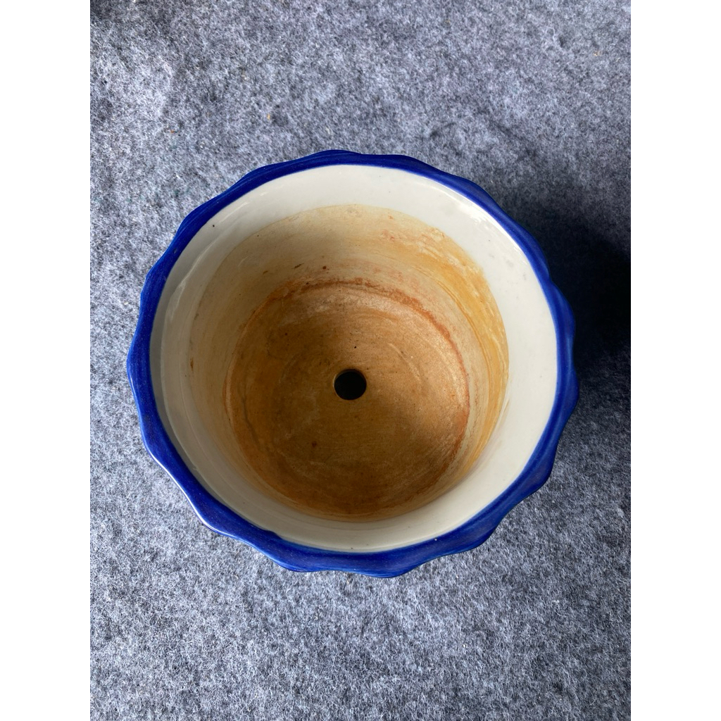 Pot Keramik Motif Bunga