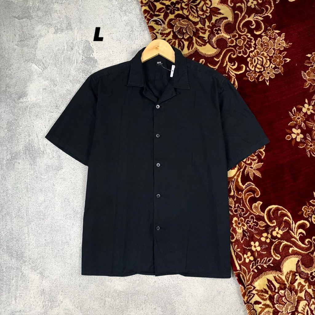 Uniqlo Open Collar Shirt Nov 82
