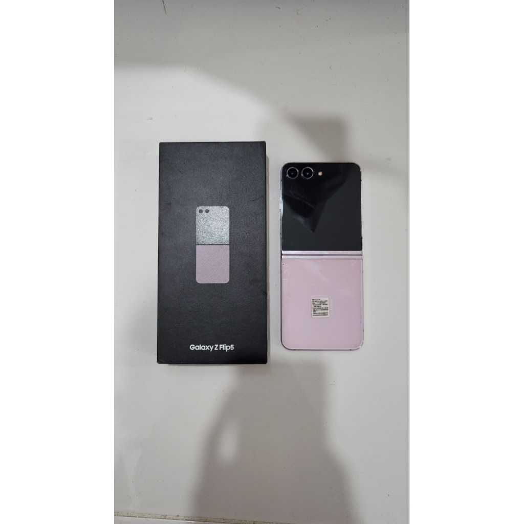 SAMSUNG Z FLIP 5 MINUS LCD