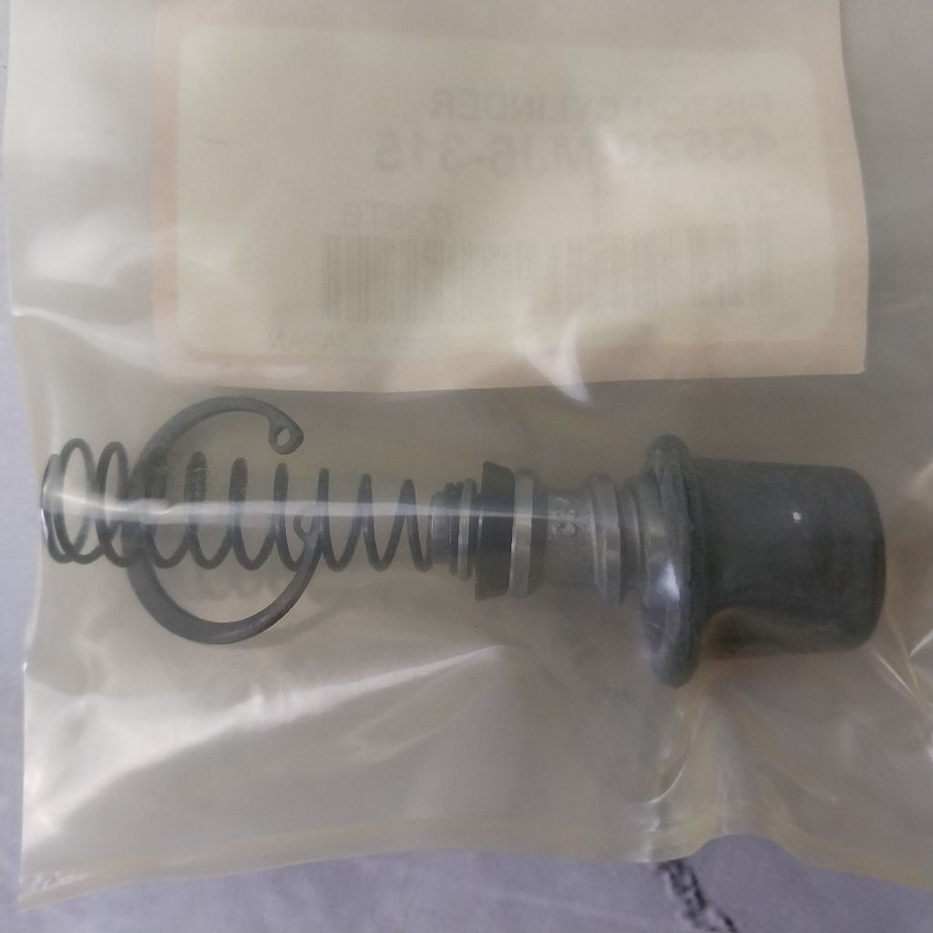 43520-MJ6-315 : SIL MASTER REM HONDA CBR150R, CRF150L, CB150R STREETFIRE, SUPRA X 125 FI