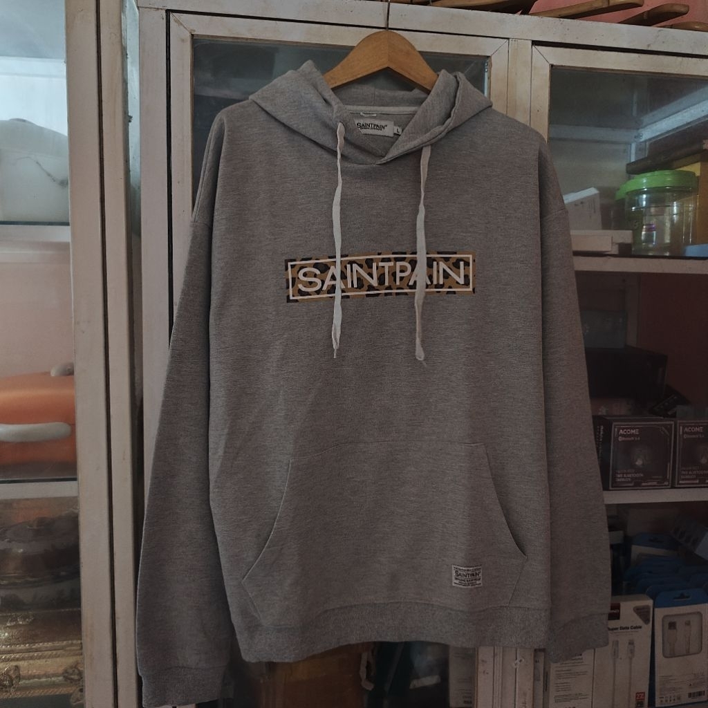 sweater/hoodie saintpain
