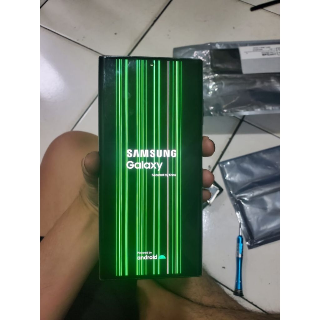 LCD SAMSUNG S22ULTRA MINUS GARIS LAYAK PAKAI