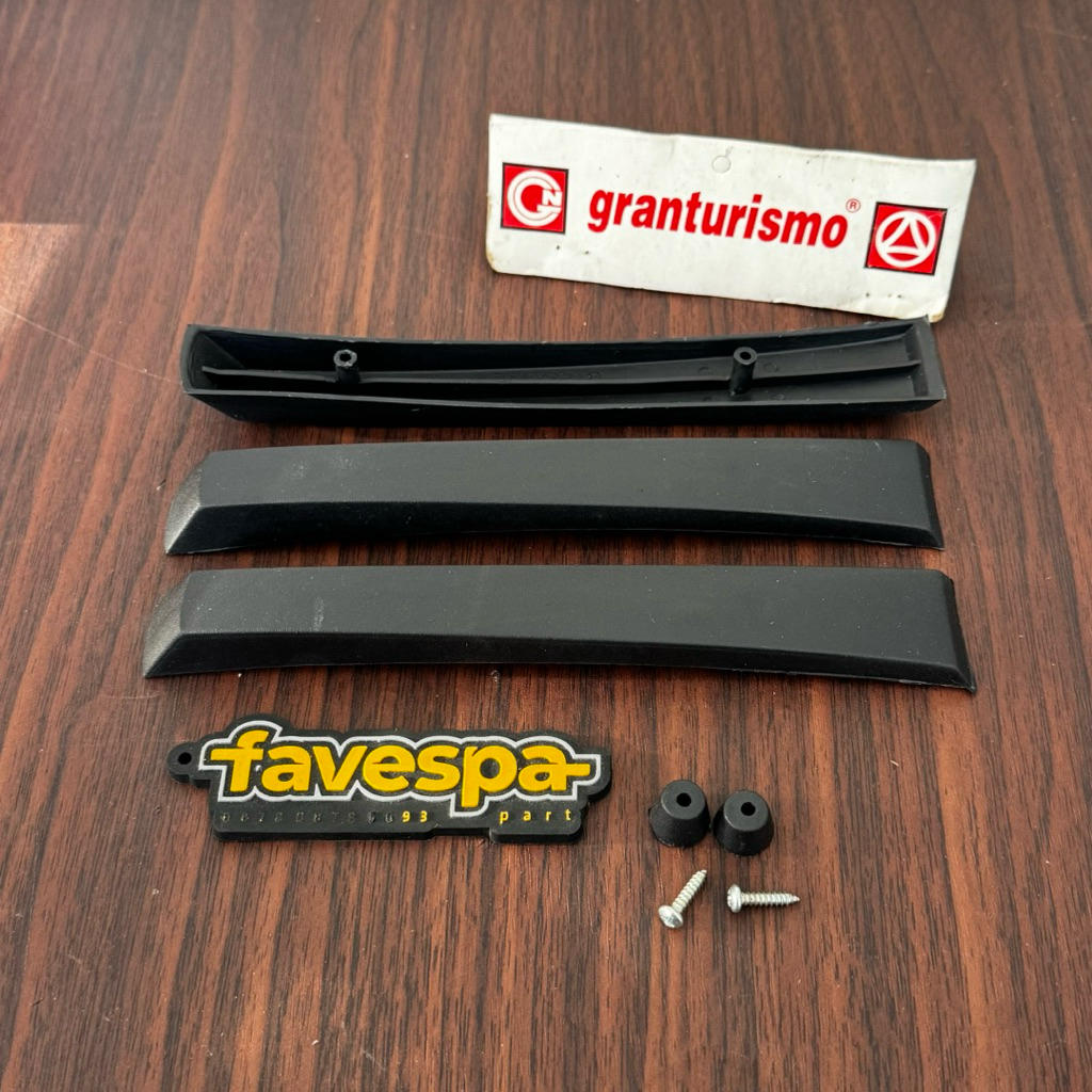 Jengger Spakbor Vespa Px Old Lama Grandturismo New Old Stock