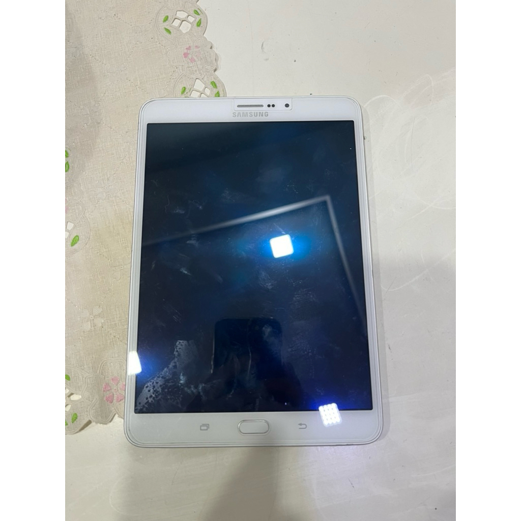 Samsung Tab S2 SM-T715Y 32GB
