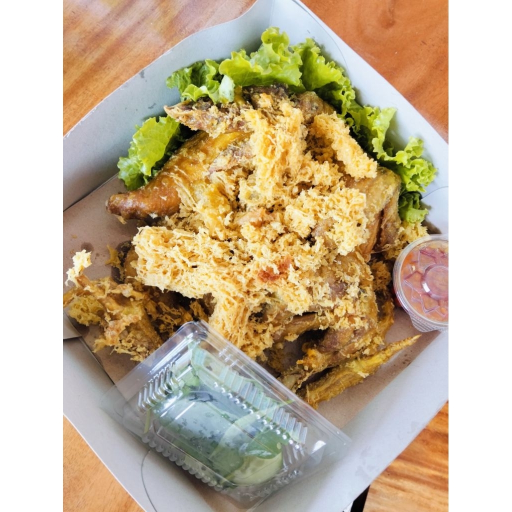 AYAM NEGERI UTUH GORENG KREMES