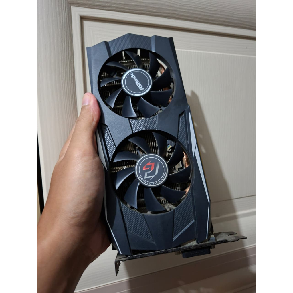 VGA ASROCK PHANTOM GAMING RX 570 4GB