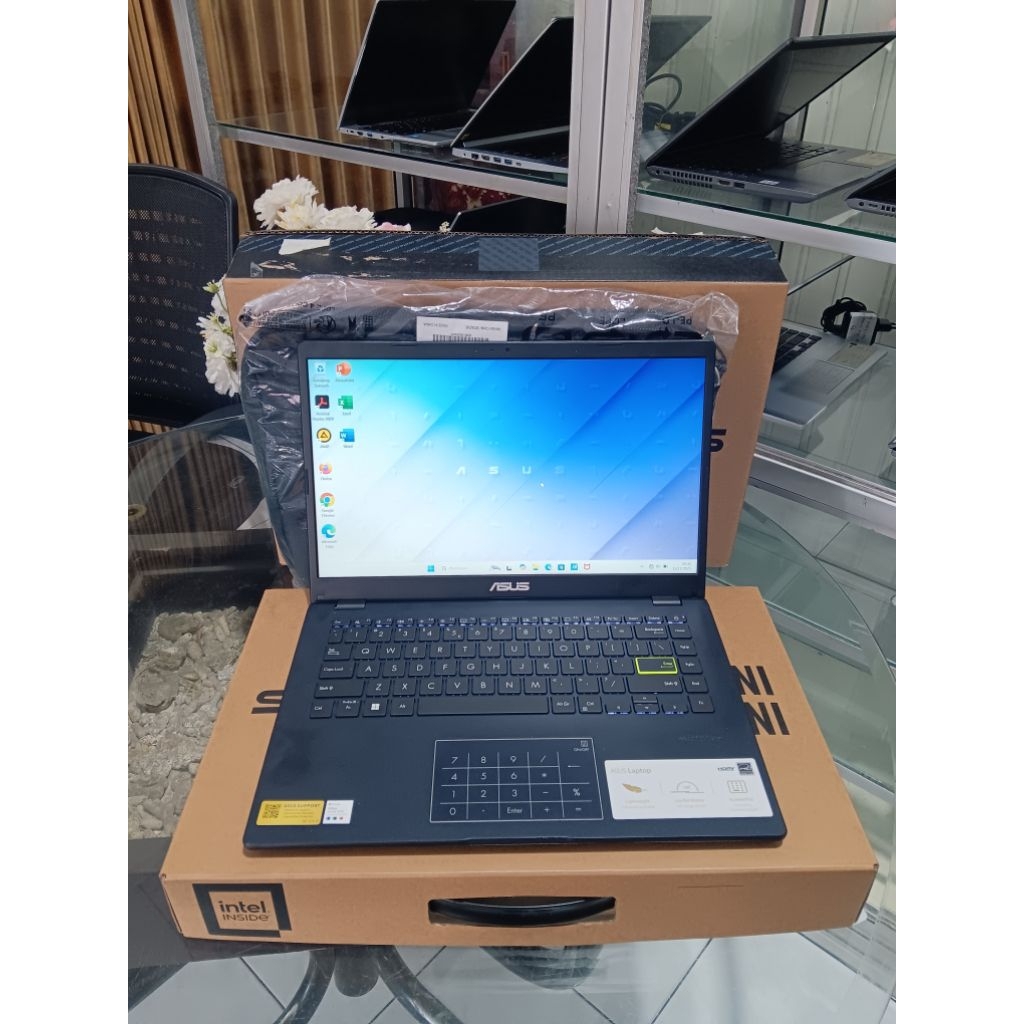 Laptop Asus Vivobook E410K
