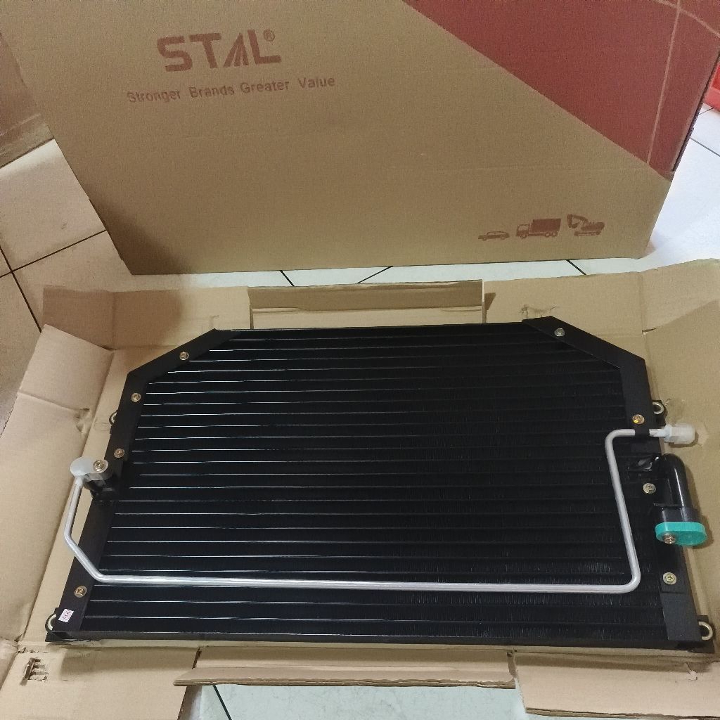 Condensor Kondensor AC Mobil Panther Matic / STAL