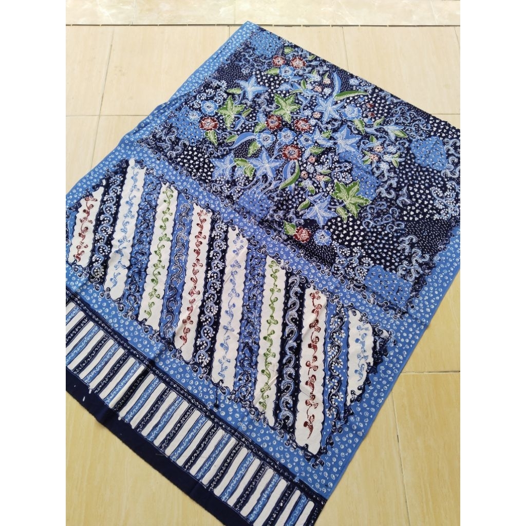 Selendang Batik tulis Lasem Pancawarna