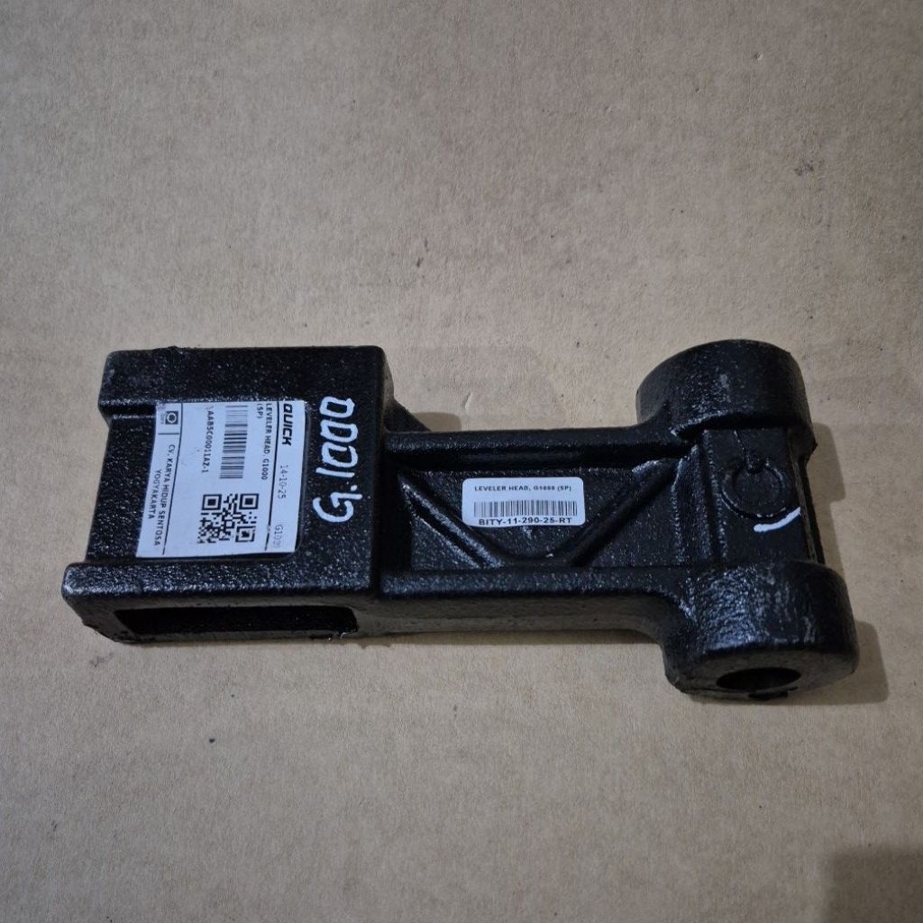 LEVELER HEAD KEPALA GARU/SISIR SAMBUNGAN GARU TRAKTOR QUICK G1000/G1000 BOXER/G3000