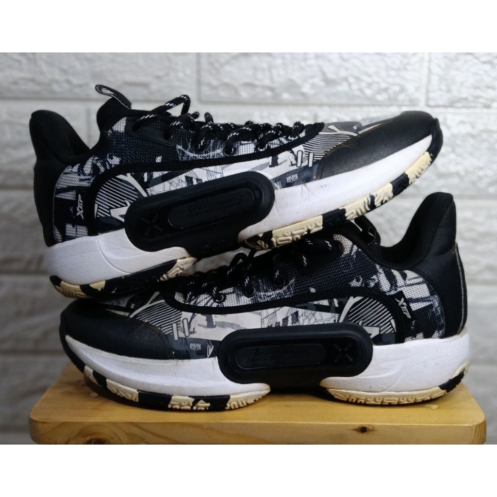 Sepatu Basket original Xtep Cloud Tour TD V2 ' size 43 '