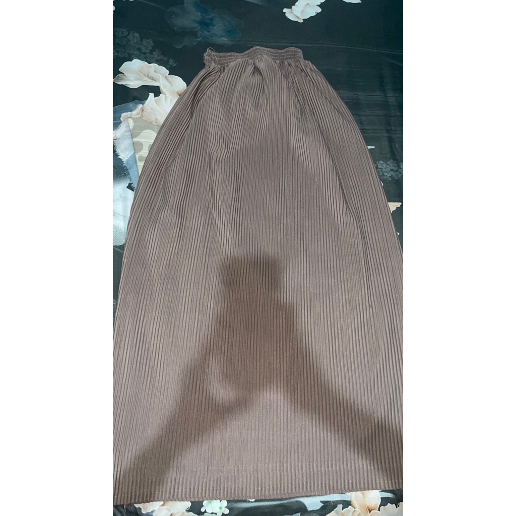 Rok plisket warna milo free hadiah