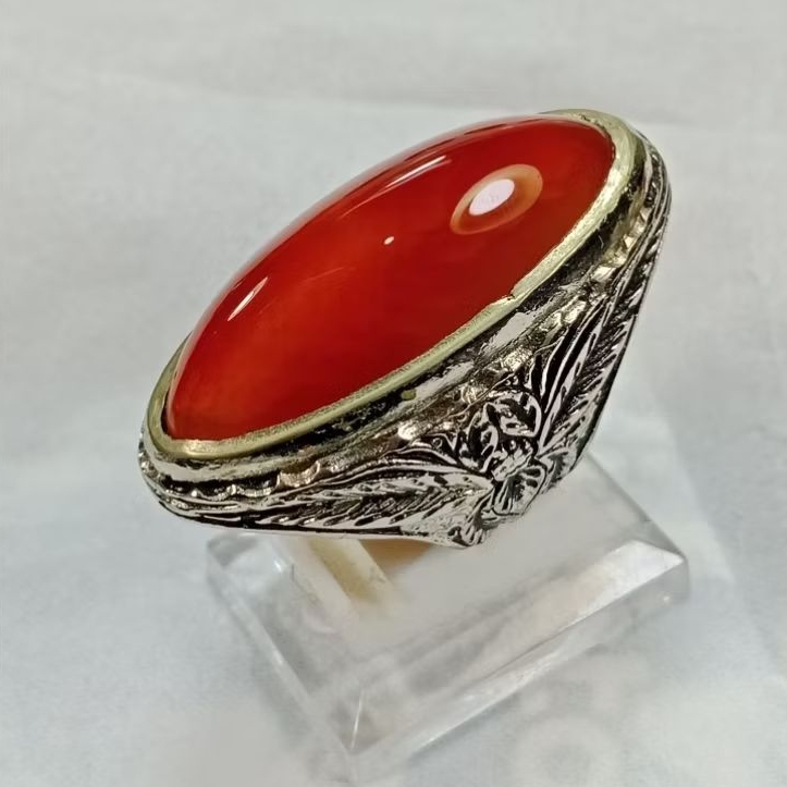 cincin batu pandan merah