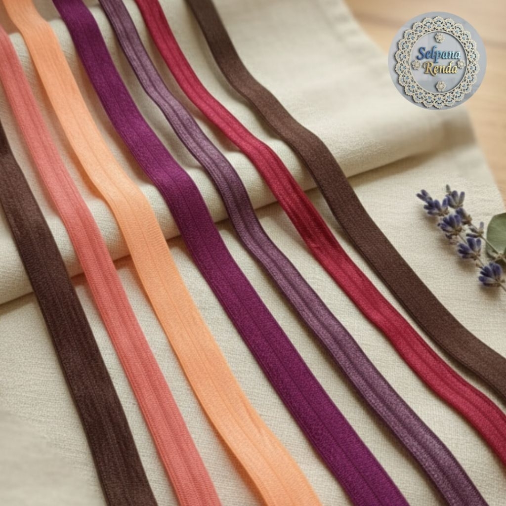 Karet Foe glossy 1.2cm - 2cm