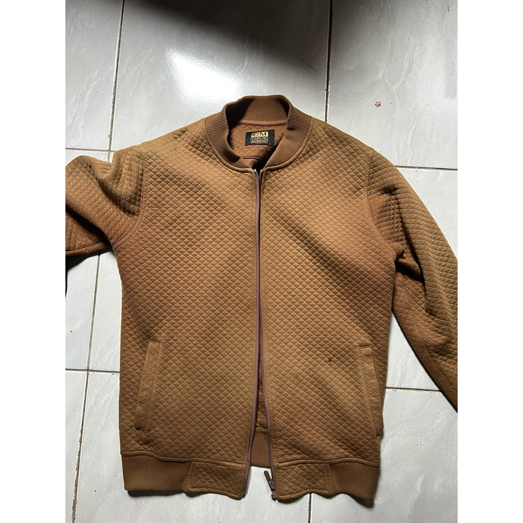 jacket carlos moreno