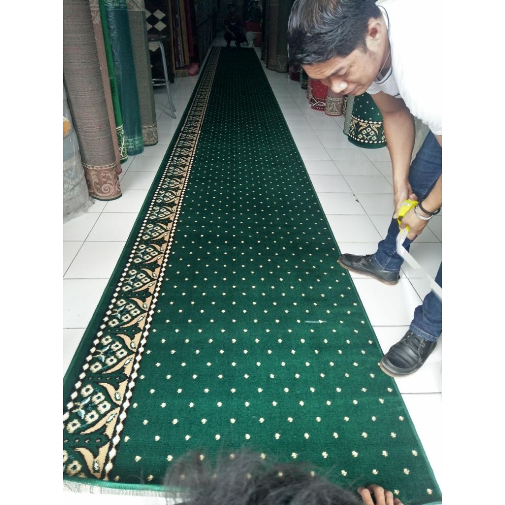 karpet sajadah masjid meteran
