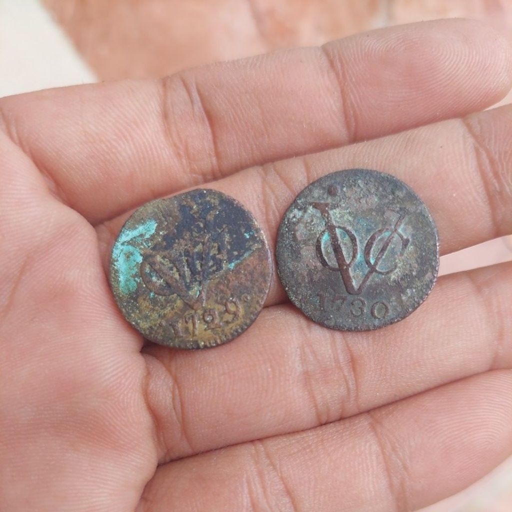 Koin voc tahun urut tua 1729 dan 1730