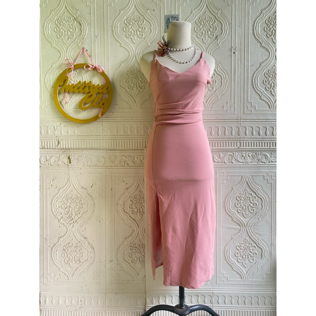 Dress bunga pink