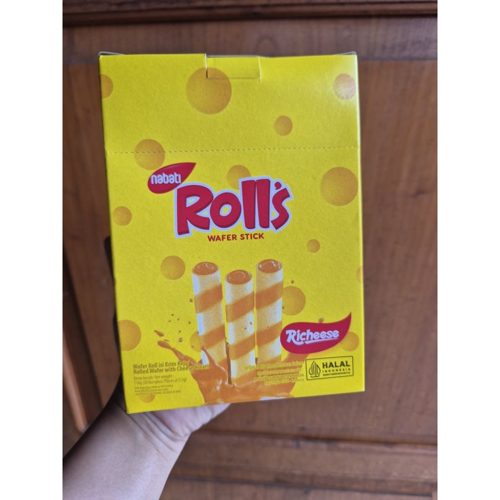 Nabati rolls wafer