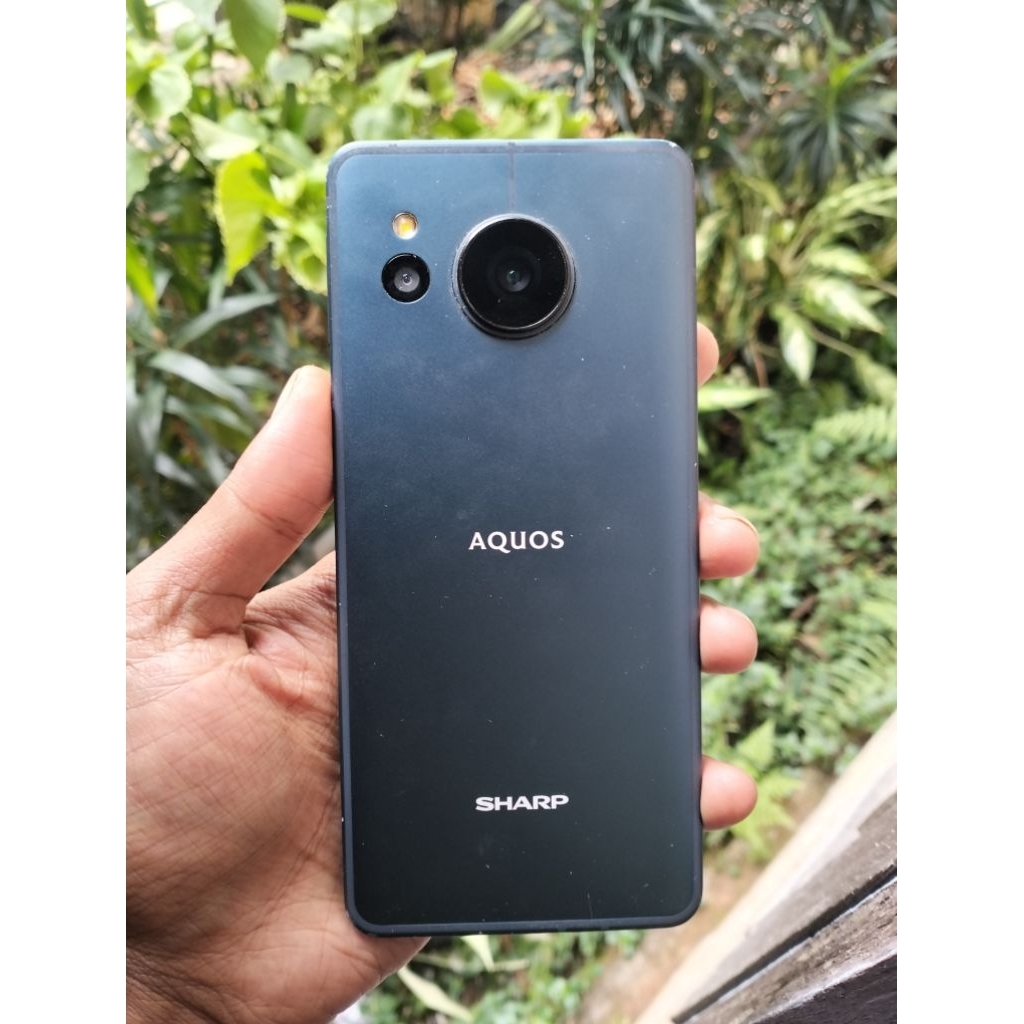 Sharp Aquos sense8 8/256 second