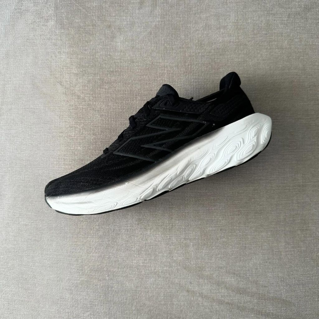 Sepatu Sneakers 1080v13 BW