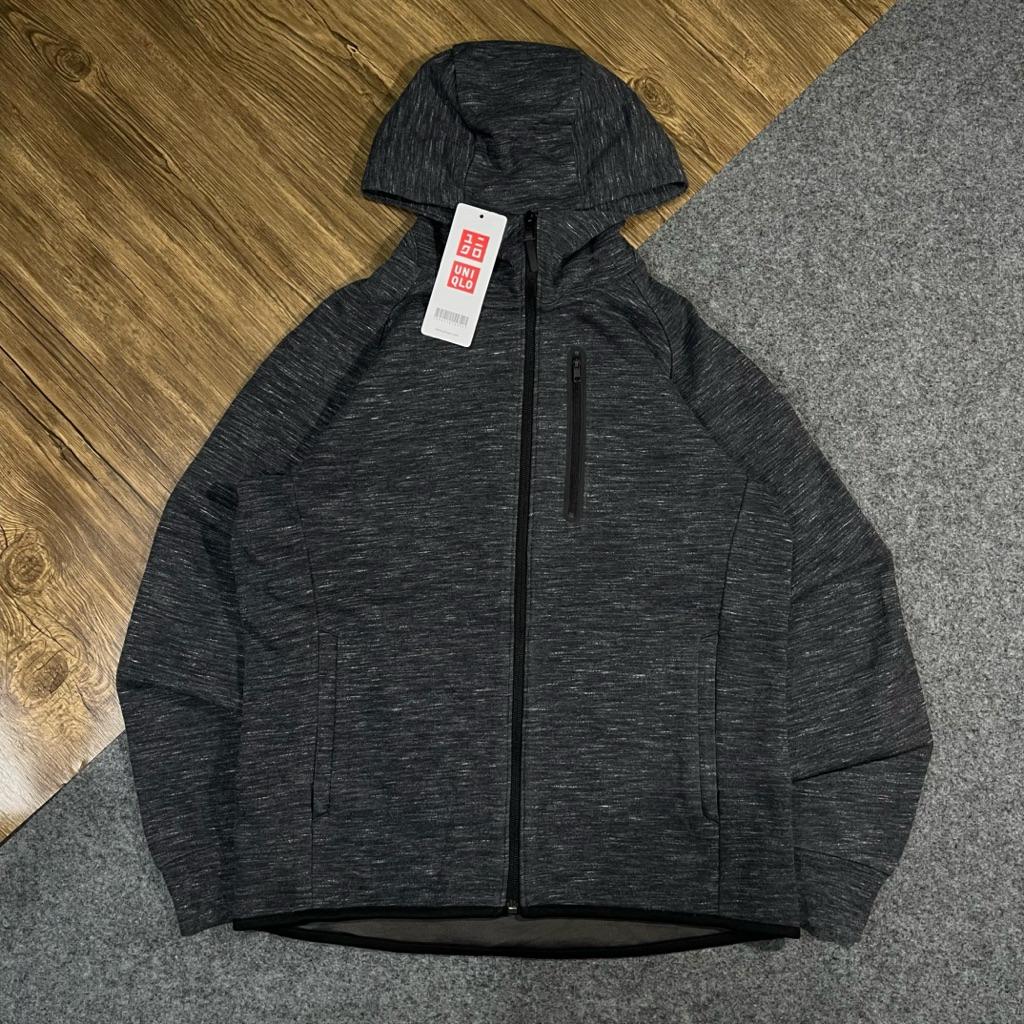 Hoodie Uniqlo tech second