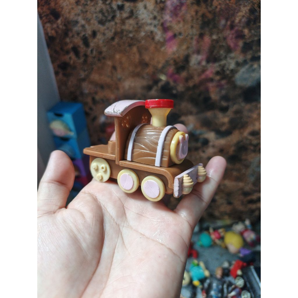 part kereta figure hamtaro