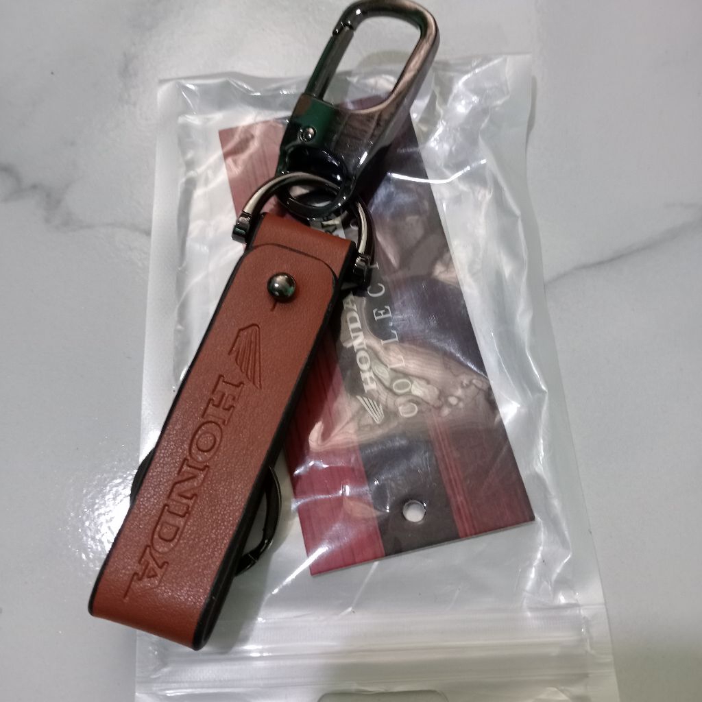 GANTUNGAN KUNCI SERBA GUNA