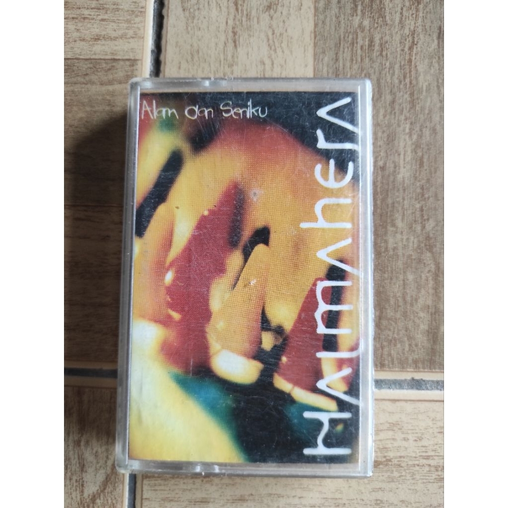 kaset pita HALMAHERA "alam dan seniku"