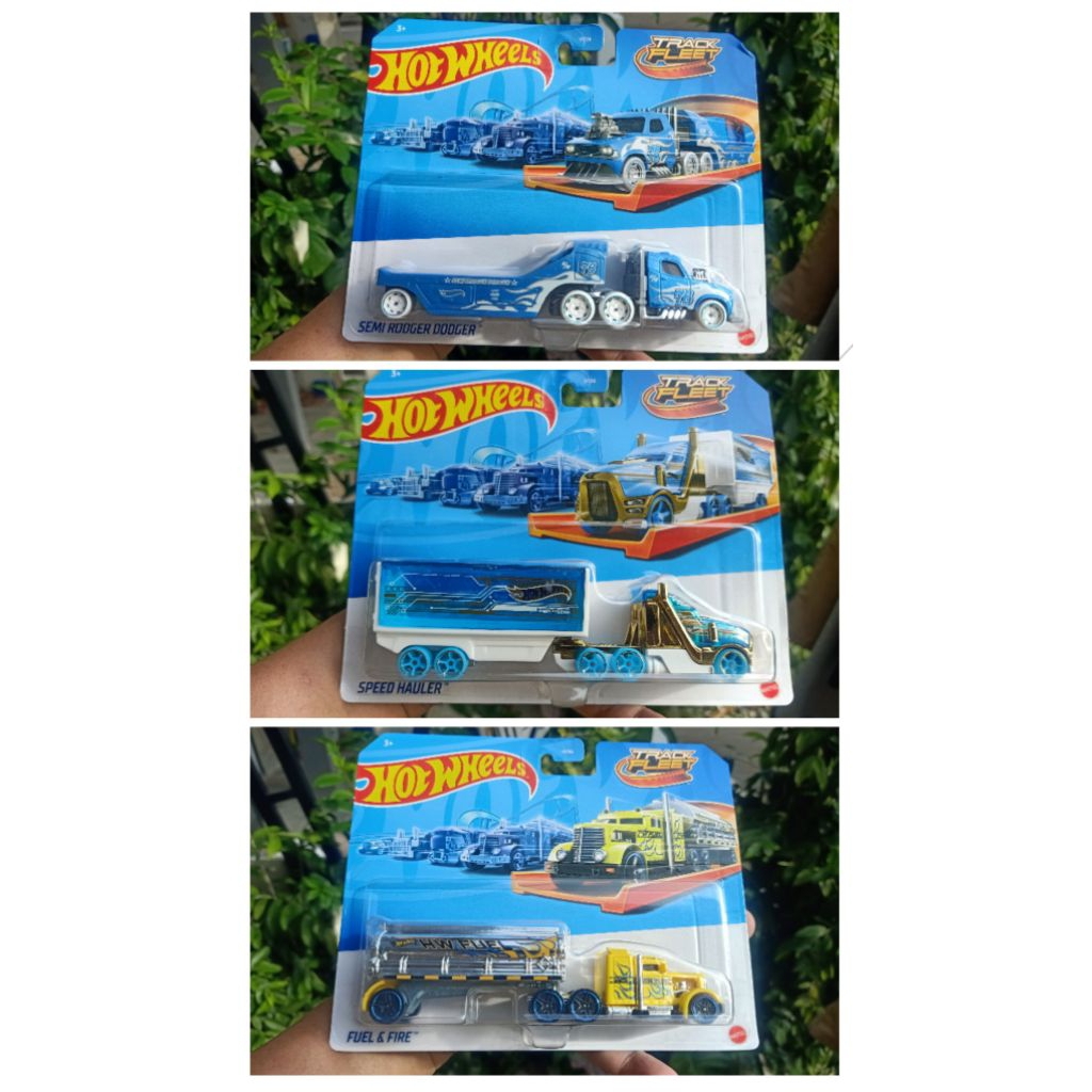 Hot Wheels Track Fleet 2025