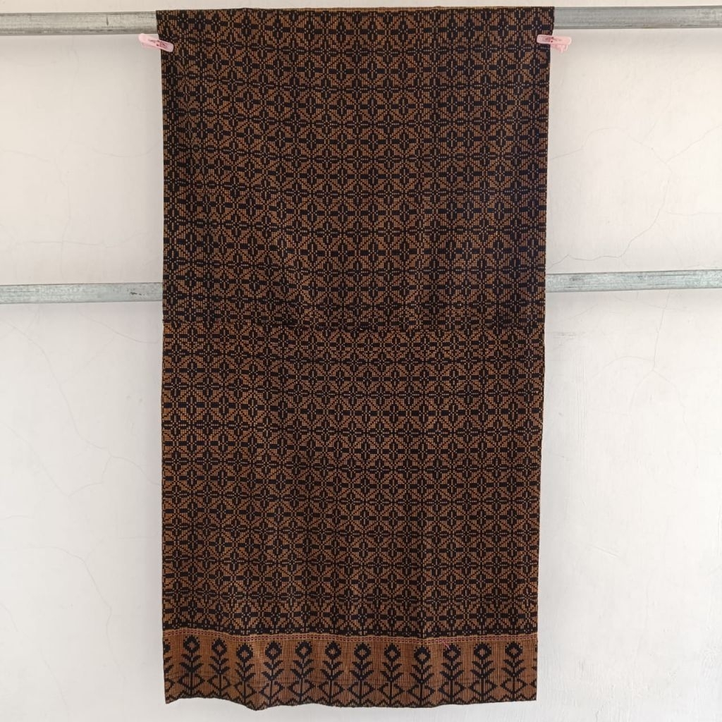 Sarung Tenun NTT Maumere