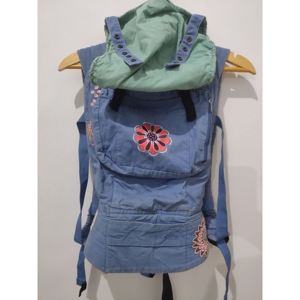 Gendongan SSC original Ergobaby M shape