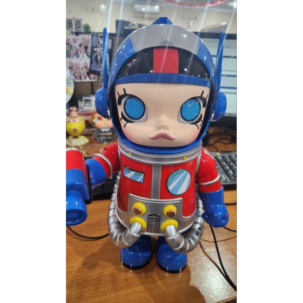 Pop Mart Mega Space Molly 400% Optimus Prime (Preloved)