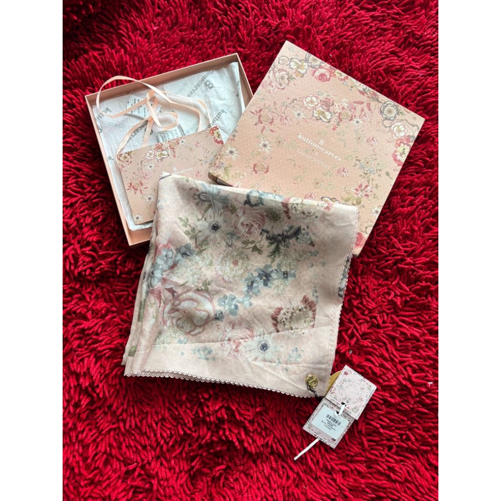 BS Buttonscraves Cream | Prelove | Blume Voile Square - Moonlight