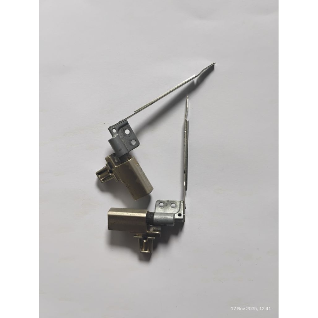 engsel laptop lenovo thinkpad t400s t410s kanan kiri