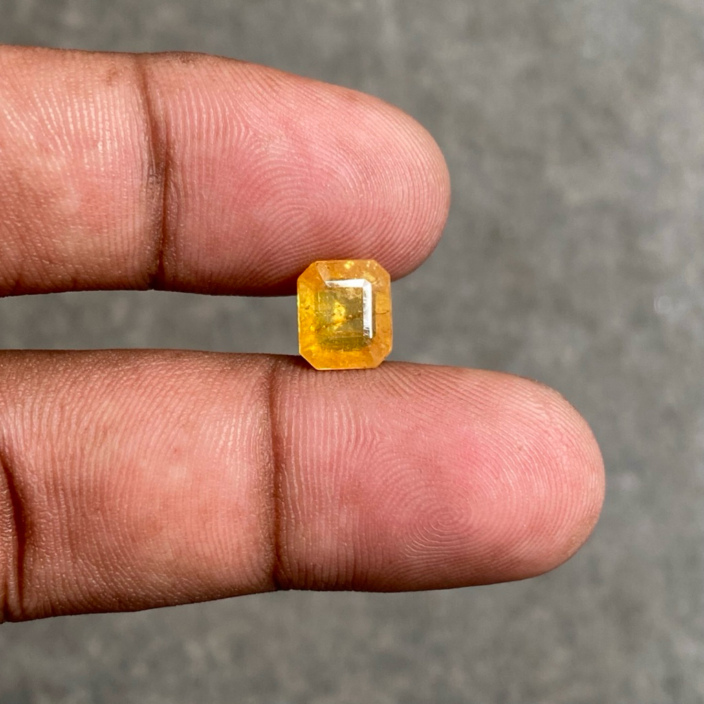 Natural Yellow Sapphire Corondum Batu Yellow Safir Africa Tanzania Dim 8.5x7.5x4.5