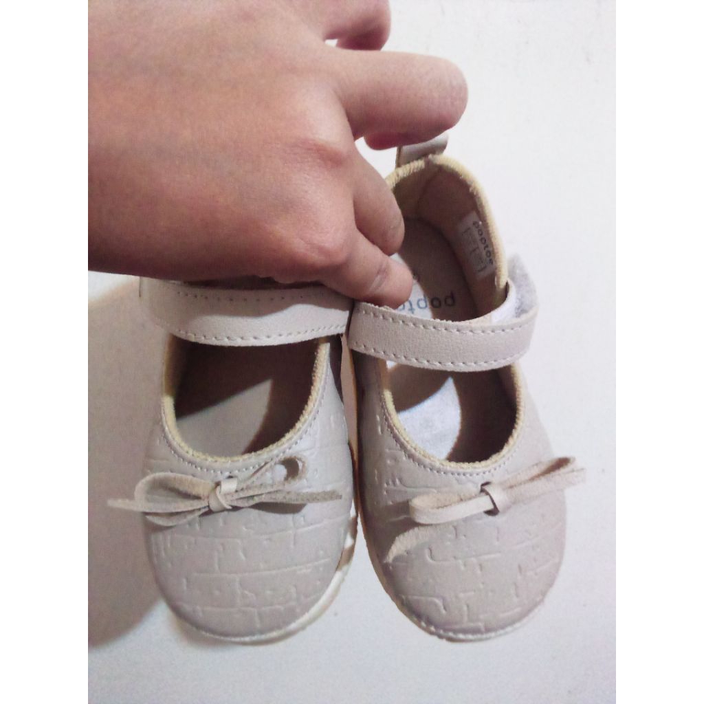 Sepatu anak Poptoe (preloved)