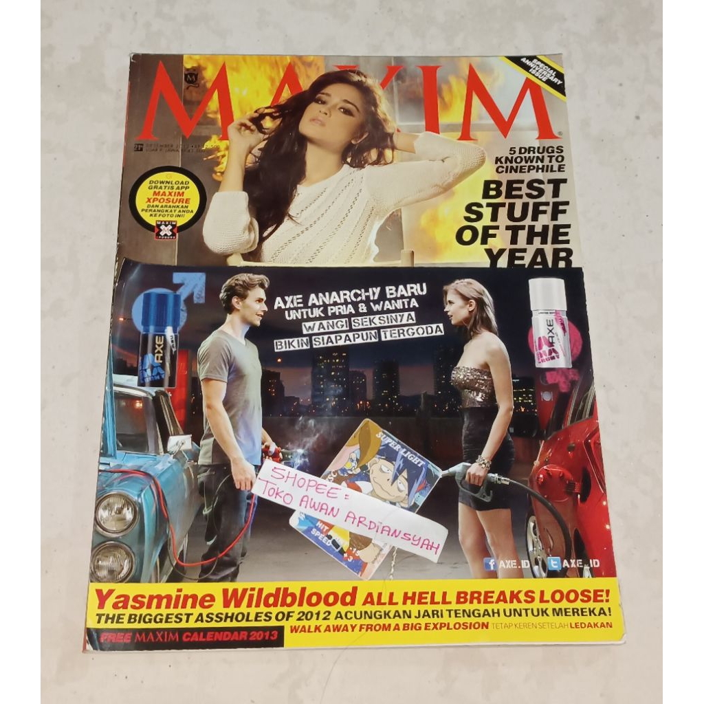majalah maxim yasmine wildblood (cover depan bawah ada sedikit bekas tempelan, liat semua foto)