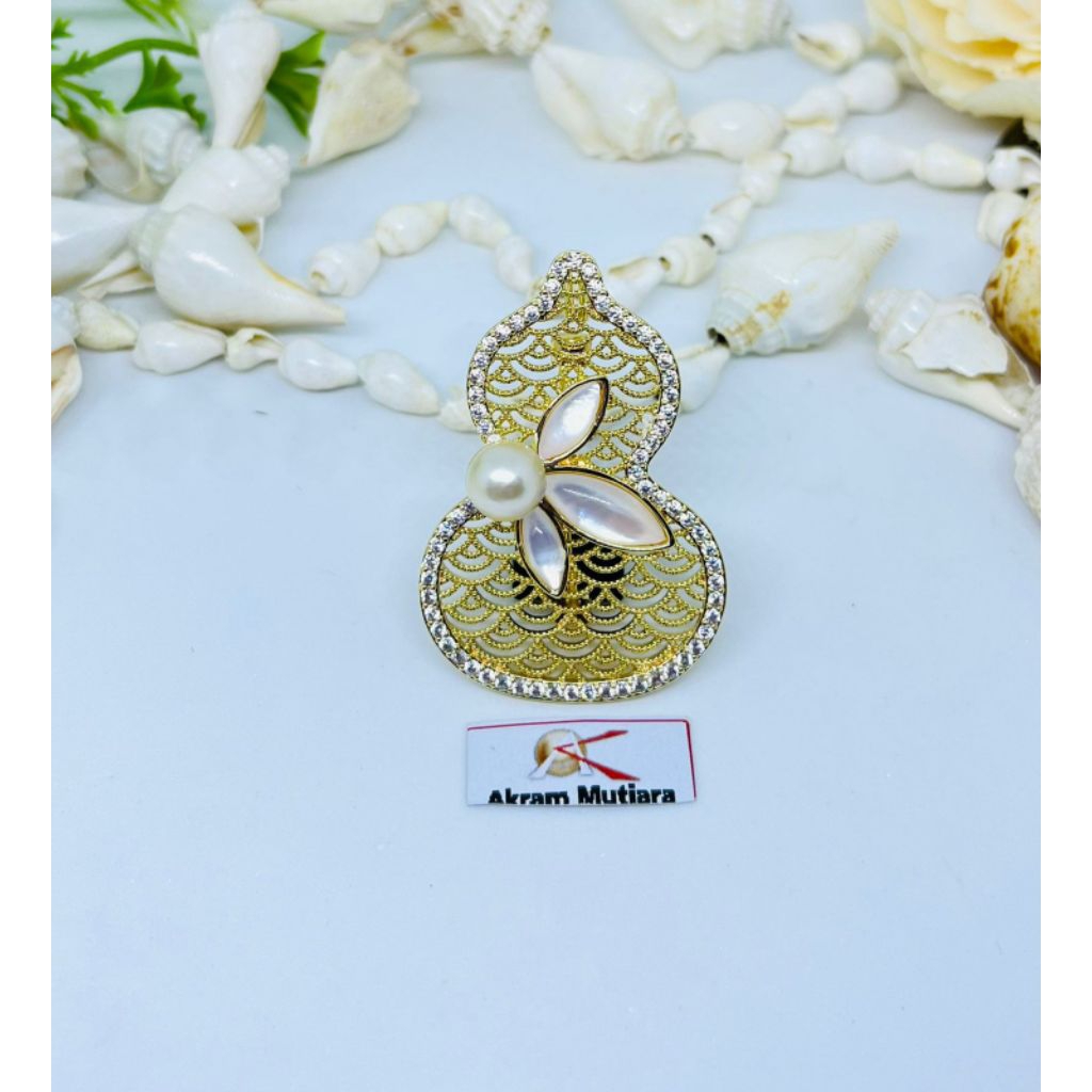 Bros hijab rhodium Mutiara air laut /bros Mutiara air laut lombok/bros hijab elegant