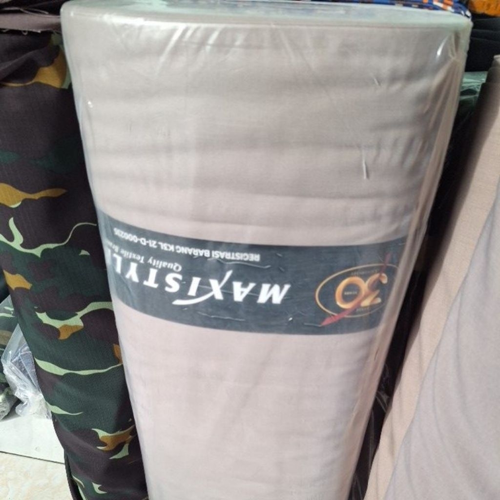 SUPERFEEL KAIN SERAGAM POLRI,TNI,SWASTA